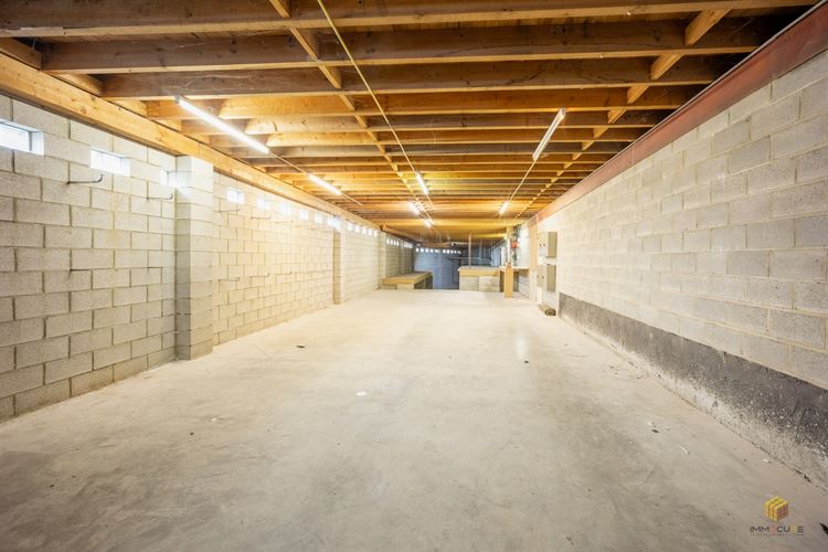 Image 10 : Entrepôts à 4317 FAIMES (Belgique) - Prix 950 €
