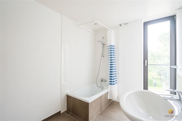 Image 12 : Appartement à 4530 VILLERS-LE-BOUILLET (Belgique) - Prix 850 &euro;