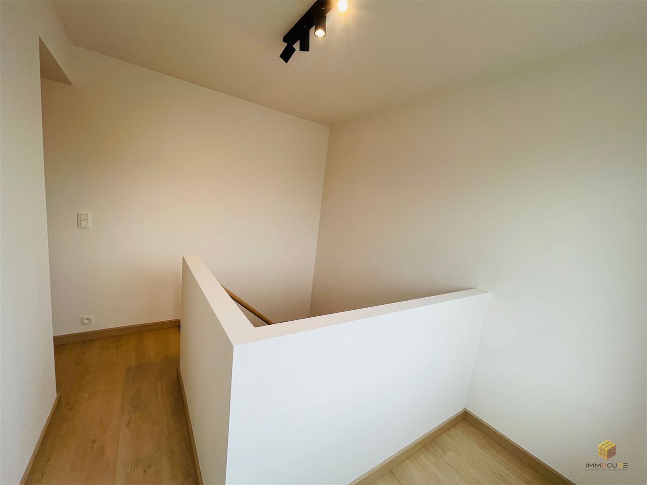 Image 15 : Maison à 4317 FAIMES (Belgique) - Prix 1.050 &euro;