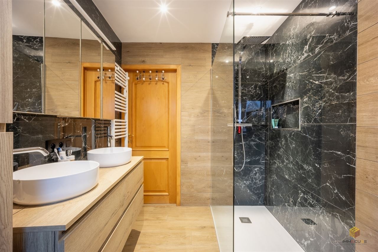 Image 11 : Maison bel étage à 4000 LIÈGE (Belgique) - Prix 295.000 &euro;