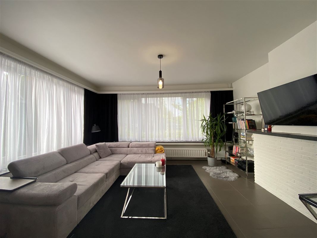 Foto 2 : Duplex/Penthouse te 2930 BRASSCHAAT (België) - Prijs € 890