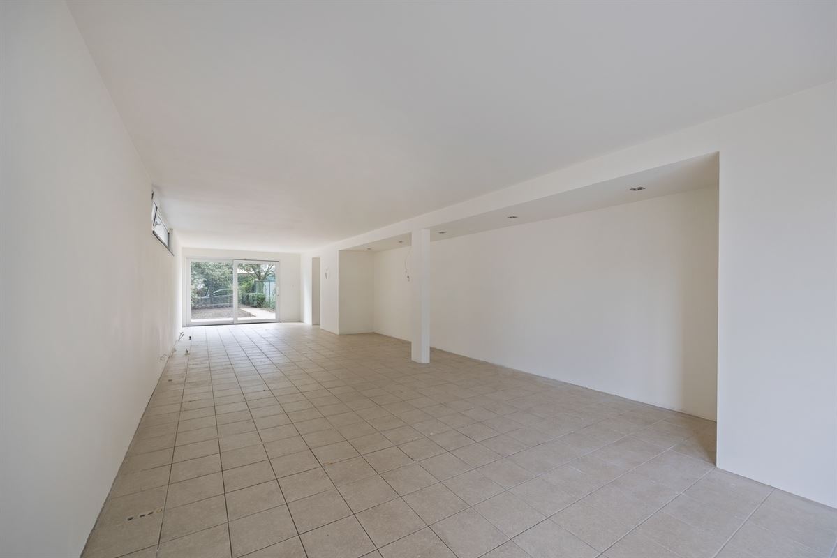 Foto 2 : Winkelruimte te 2180 EKEREN (België) - Prijs € 335.000