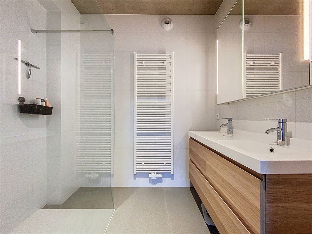 Foto 9 : Duplex/Penthouse te 2000 ANTWERPEN (België) - Prijs € 1.595