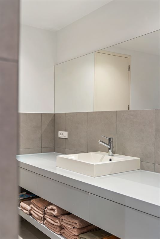 Foto 10 : Huis te 2180 EKEREN (België) - Prijs € 645.000