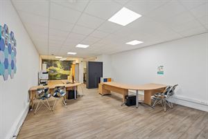 Foto 5 : Burelen te 2930 BRASSCHAAT (België) - Prijs &euro; 265.000