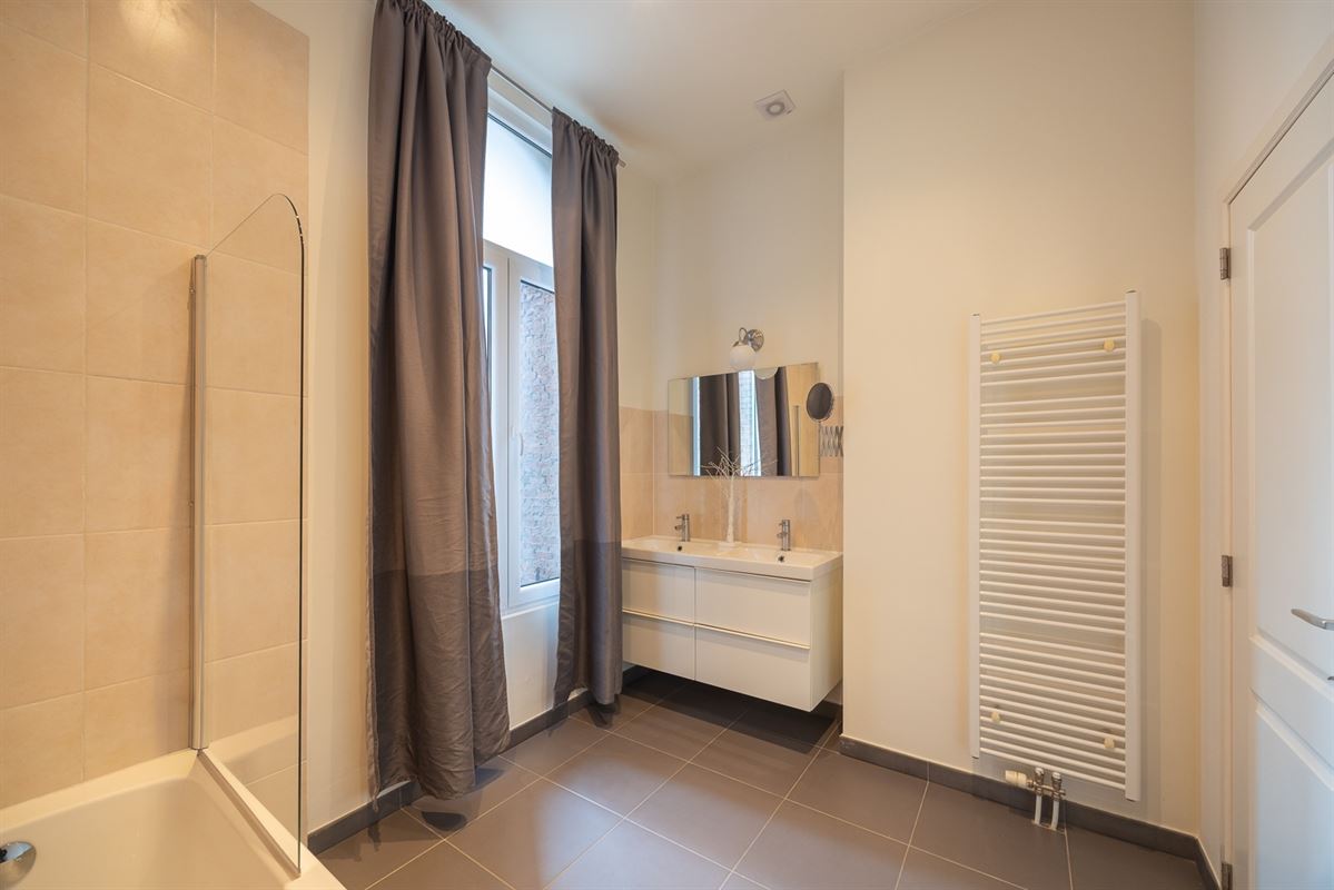 Foto 17 : Herenhuis te 2018 ANTWERPEN (België) - Prijs &euro; 975.000