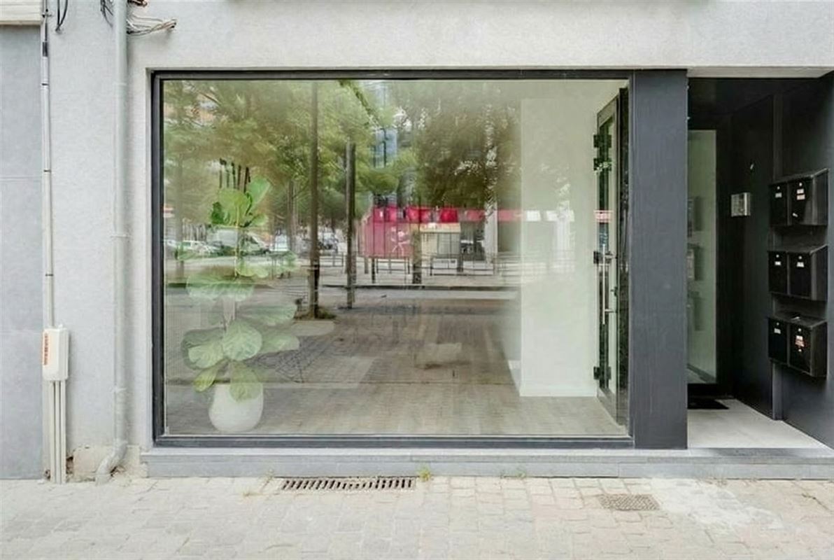 Foto 11 : Burelen te 2000 Antwerpen (België) - Prijs &euro; 249.000