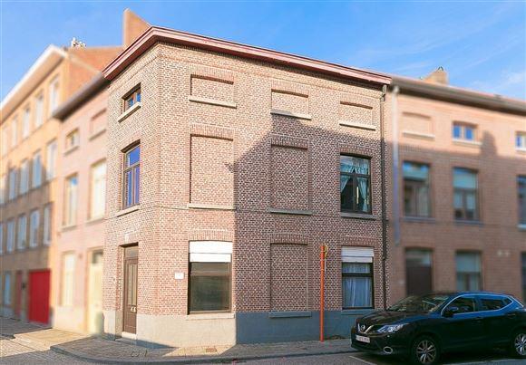 Huis