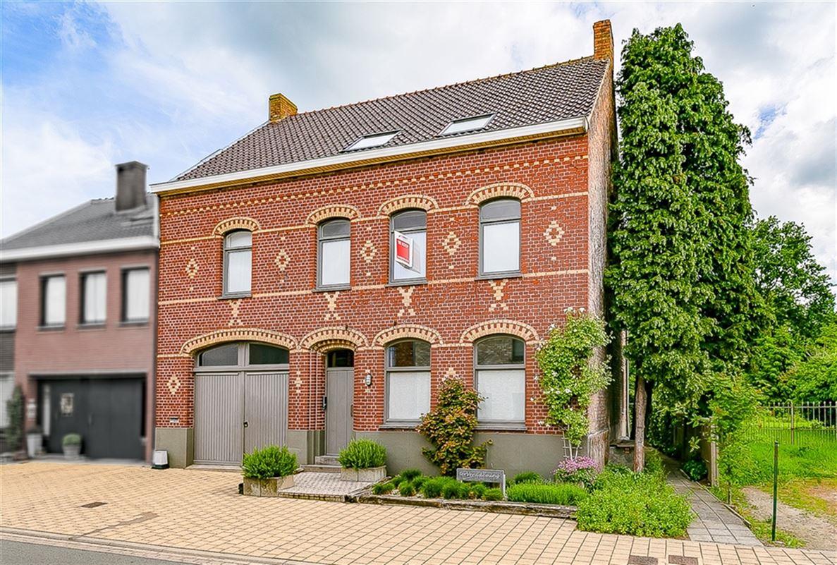 Herenhuis verkocht in Bekegem