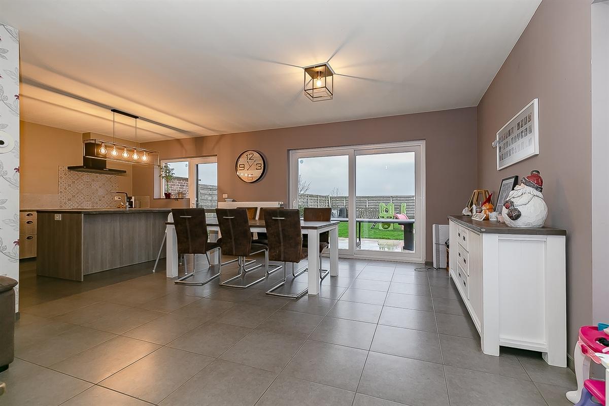 Huis in Zwevezele - foto 4