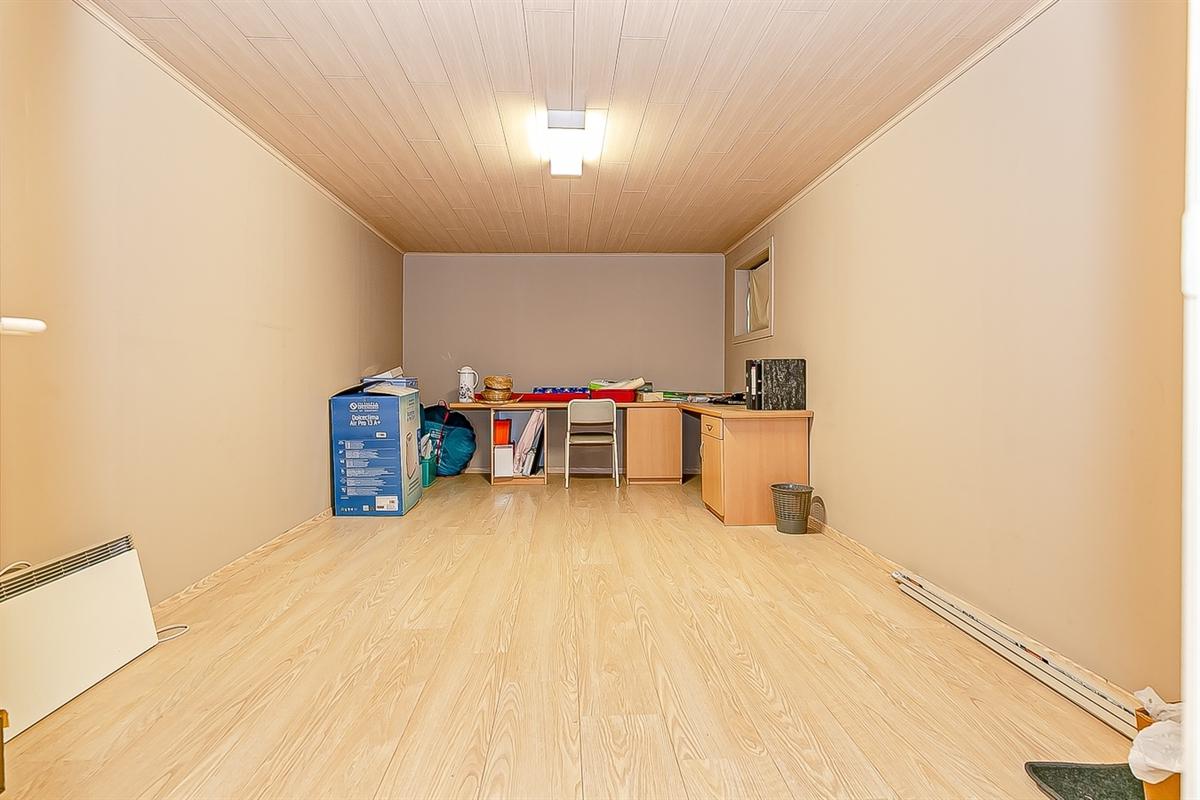 Gemengd gebouw in Eernegem - foto 14