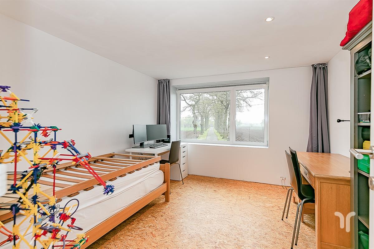 Huis in Eernegem - foto 11