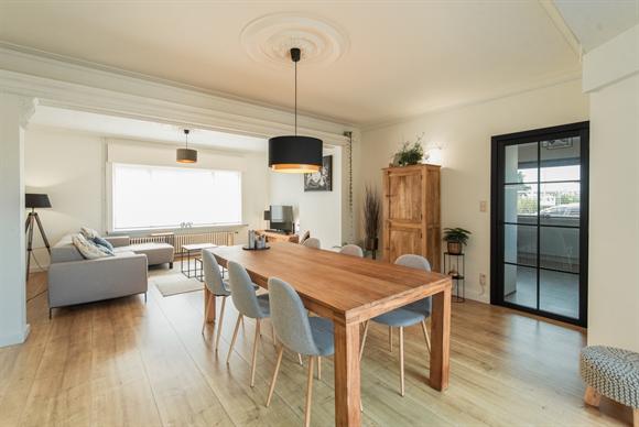 Huis