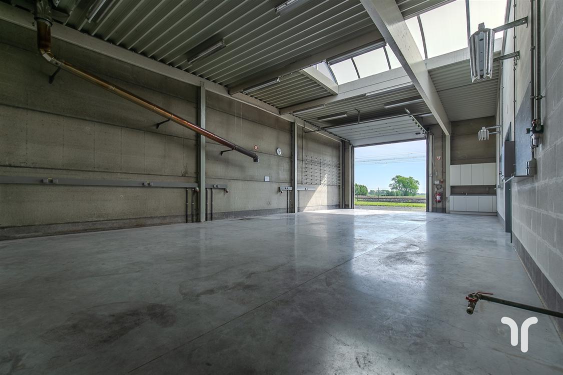 Industrieel gebouw in Gits - foto 8