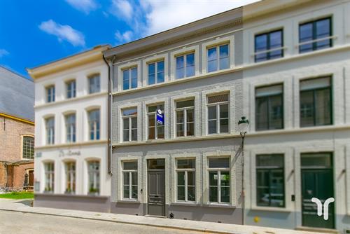 Huis