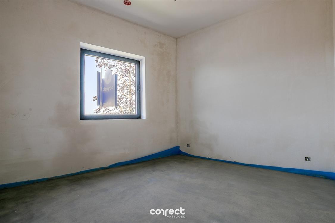 Appartement te koop in Eernegem