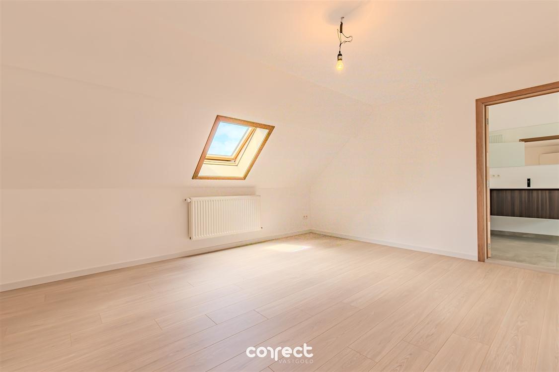 Huis in Eernegem - foto 11