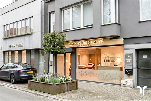 Commercieel gebouw