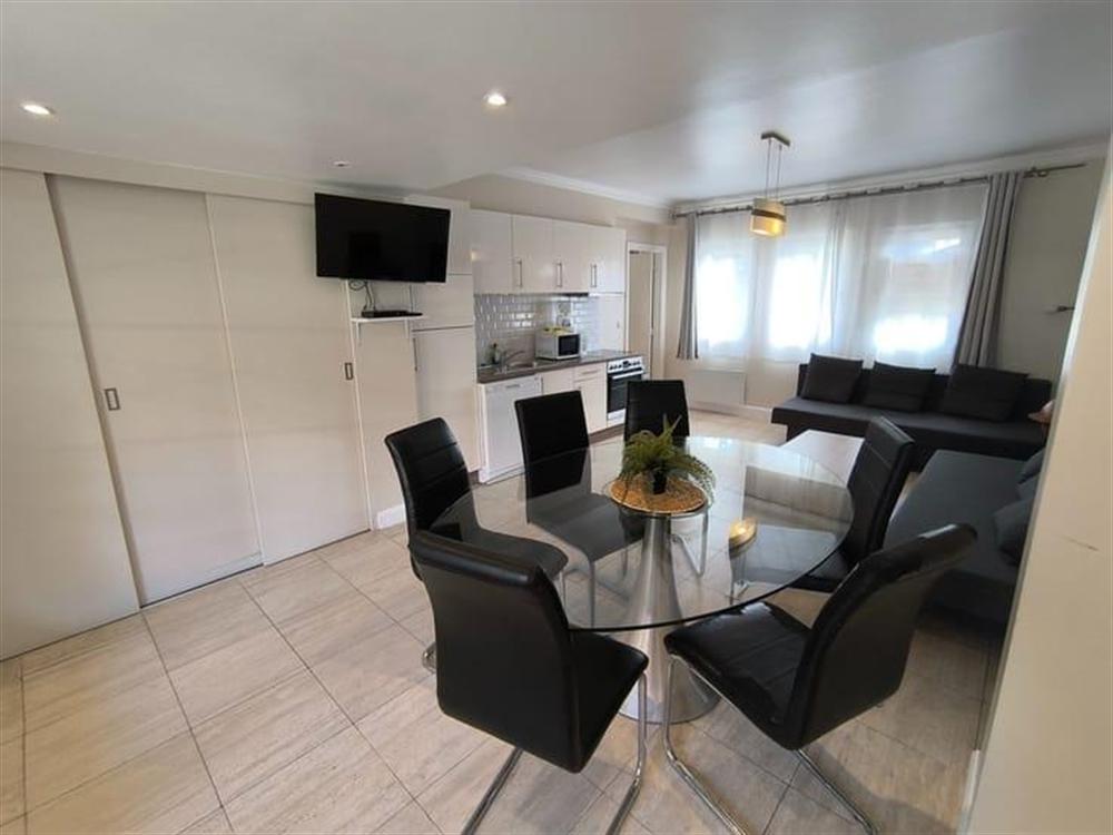 Appartement te koop in De Haan