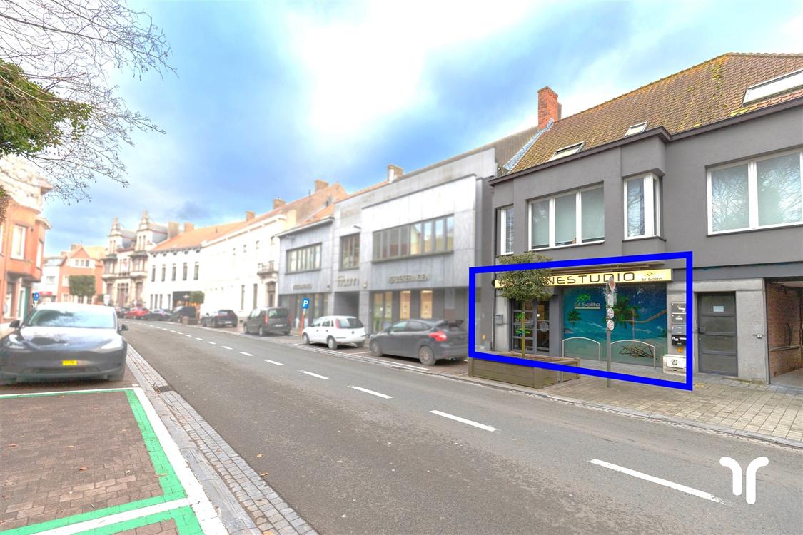 Commercieel gebouw in Gistel - foto 12