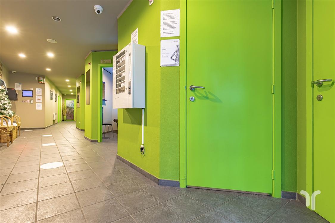 Commercieel gebouw in Gistel - foto 9