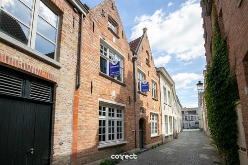Huis