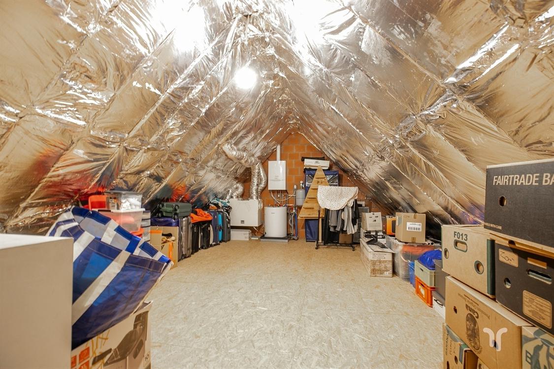 Huis in Eernegem - foto 11