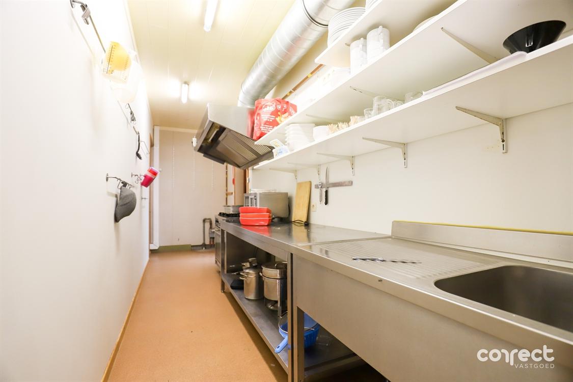 Gemengd gebouw in Staden - foto 6