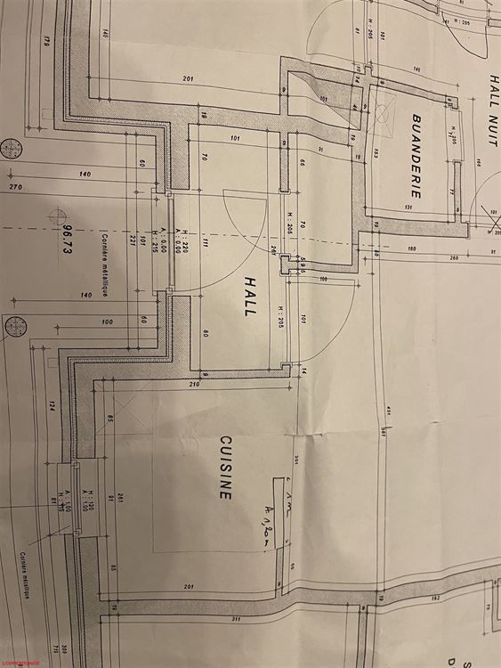 AU REZ - 2 CHAMBRES -  actuellement loué 720€ - GARAGE EN OPTION AU PRIX DE 20 000€,