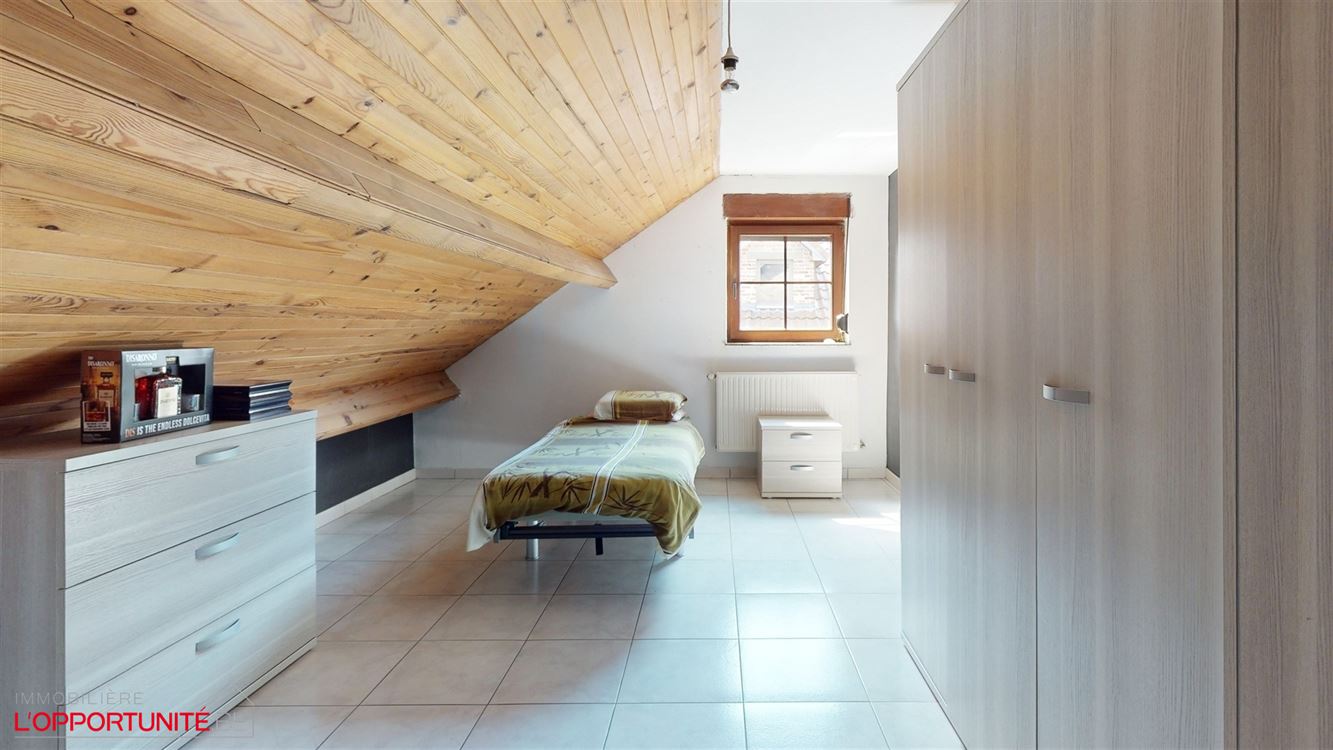 COMMUNE DE CHATELET - !!!!!OFFRE ACTUELLE A 400 000€ REFUSEE!!!!! - Faire offre à partir de 405 000€.