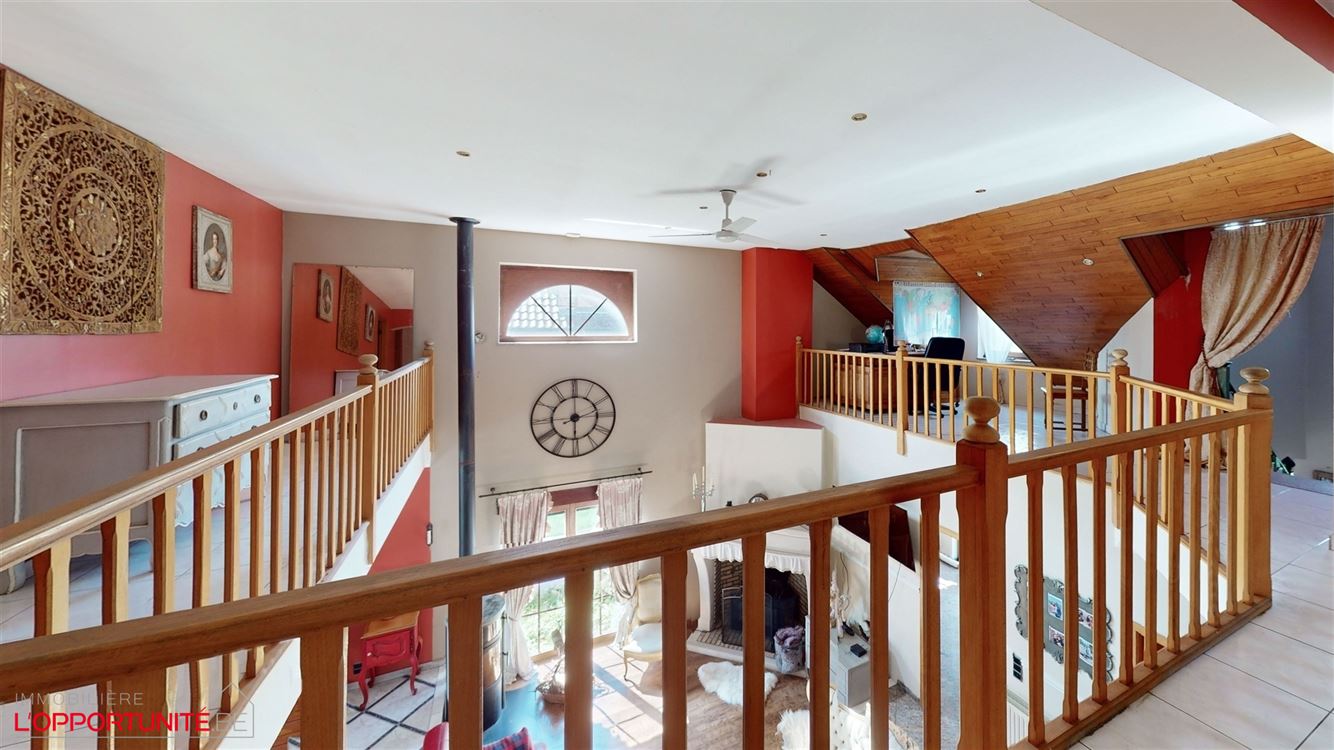 COMMUNE DE CHATELET - !!!!!OFFRE ACTUELLE A 400 000€ REFUSEE!!!!! - Faire offre à partir de 405 000€.