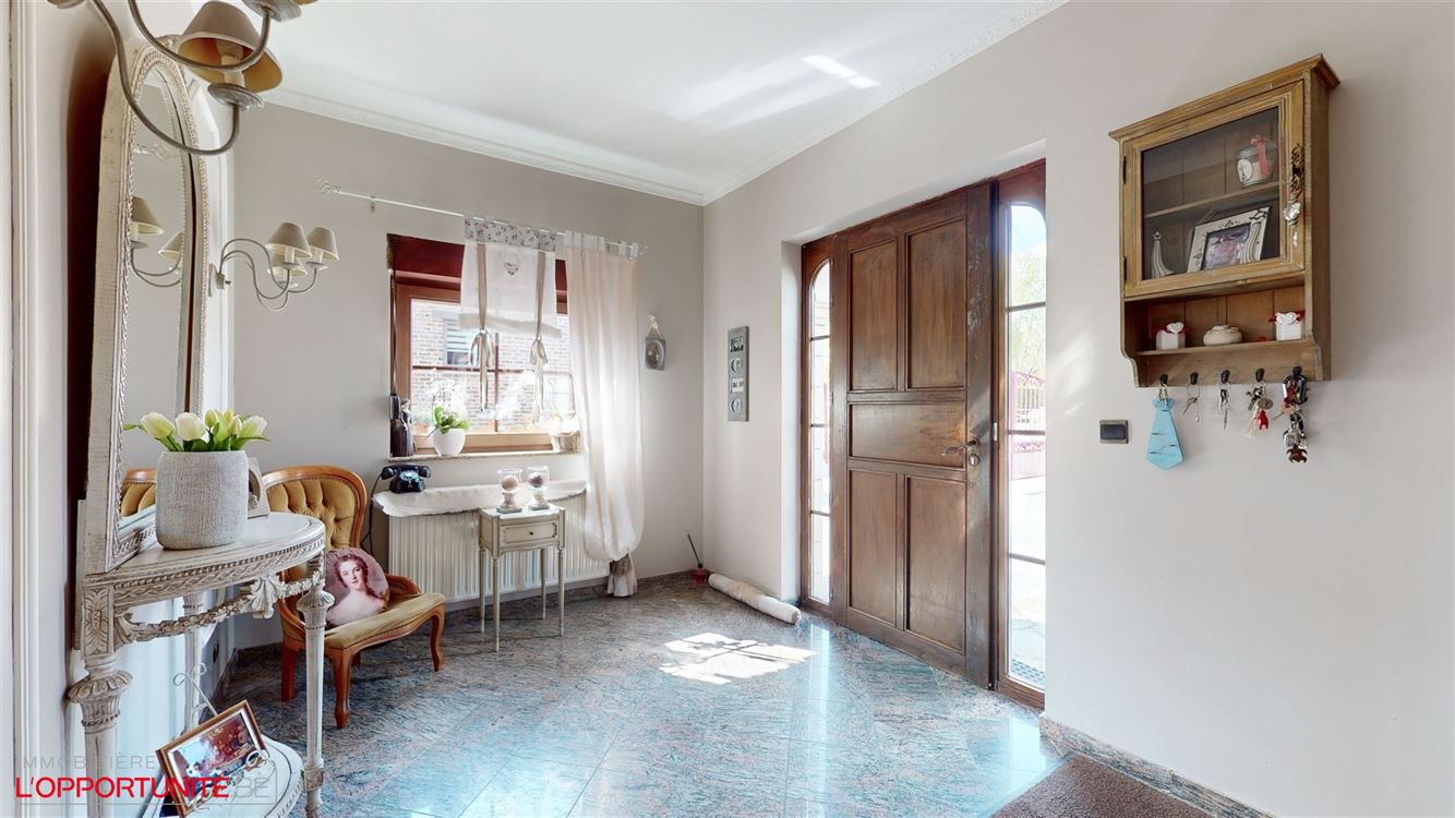 COMMUNE DE CHATELET - !!!!!OFFRE ACTUELLE A 400 000€ REFUSEE!!!!! - Faire offre à partir de 405 000€.