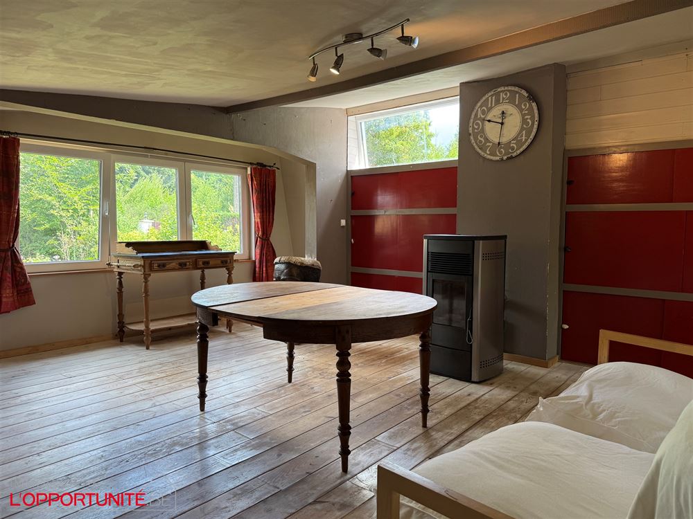 Splendide habitation de vacances type caravane, deux chambres, terrasse, jardin, possibilité d'acquerir en sus un terrain + autre caravane, voir photos apd de la num 13.