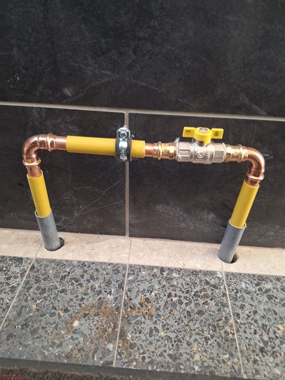 Maison composée de 5 studios loués actuellement avec l'agence immobilière sociale, en ordre d'urbanisme, pompier, permis de location jusqu'en juillet 2028. Rentabilité net de +/- 7%.