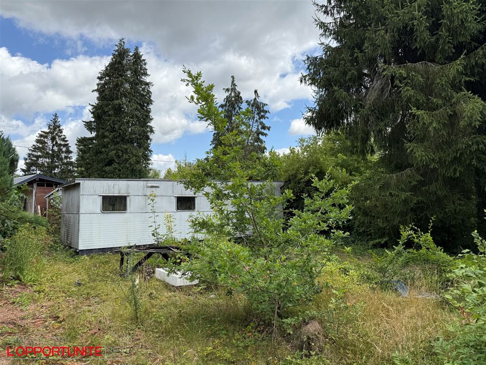 Splendide habitation de vacances type caravane, deux chambres, terrasse, jardin, possibilité d'acquerir en sus un terrain + autre caravane, voir photos apd de la num 13.