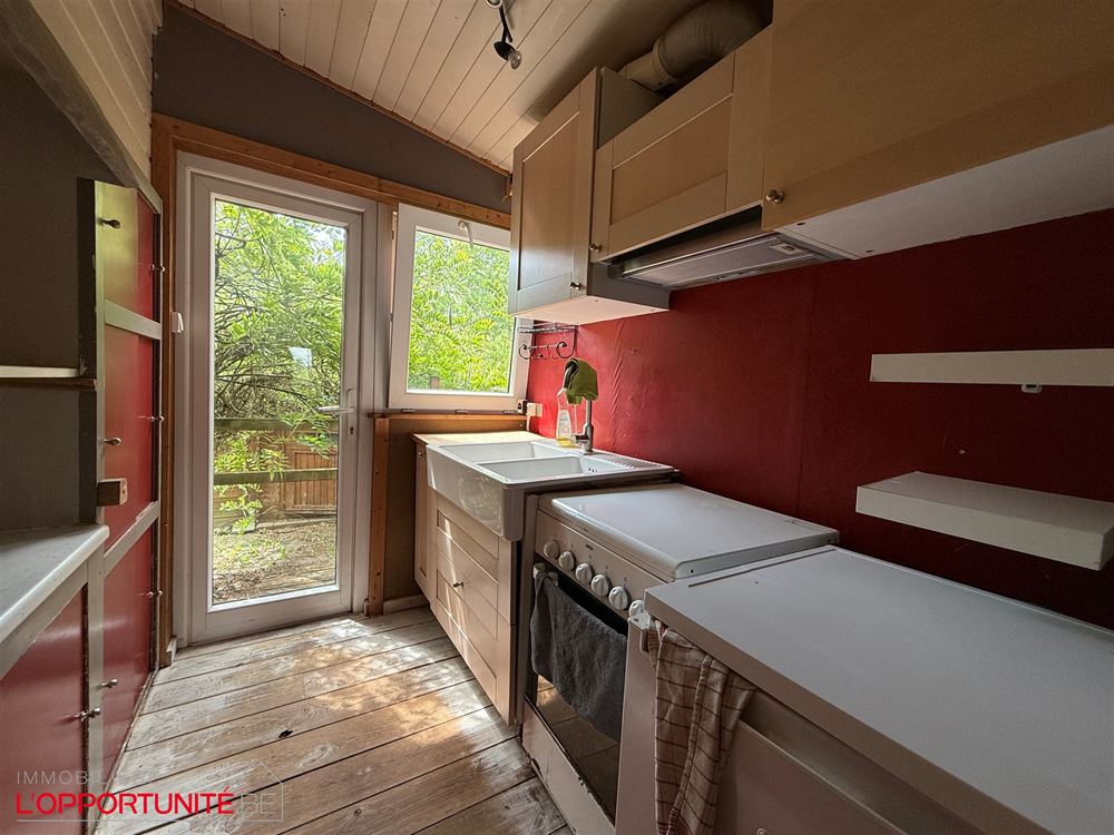 Splendide habitation de vacances type caravane, deux chambres, terrasse, jardin, possibilité d'acquerir en sus un terrain + autre caravane, voir photos apd de la num 13.