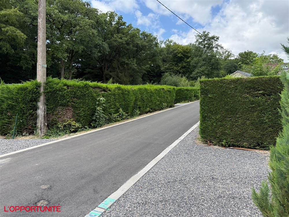 Splendide habitation de vacances type caravane, deux chambres, terrasse, jardin, possibilité d'acquerir en sus un terrain + autre caravane, voir photos apd de la num 13.