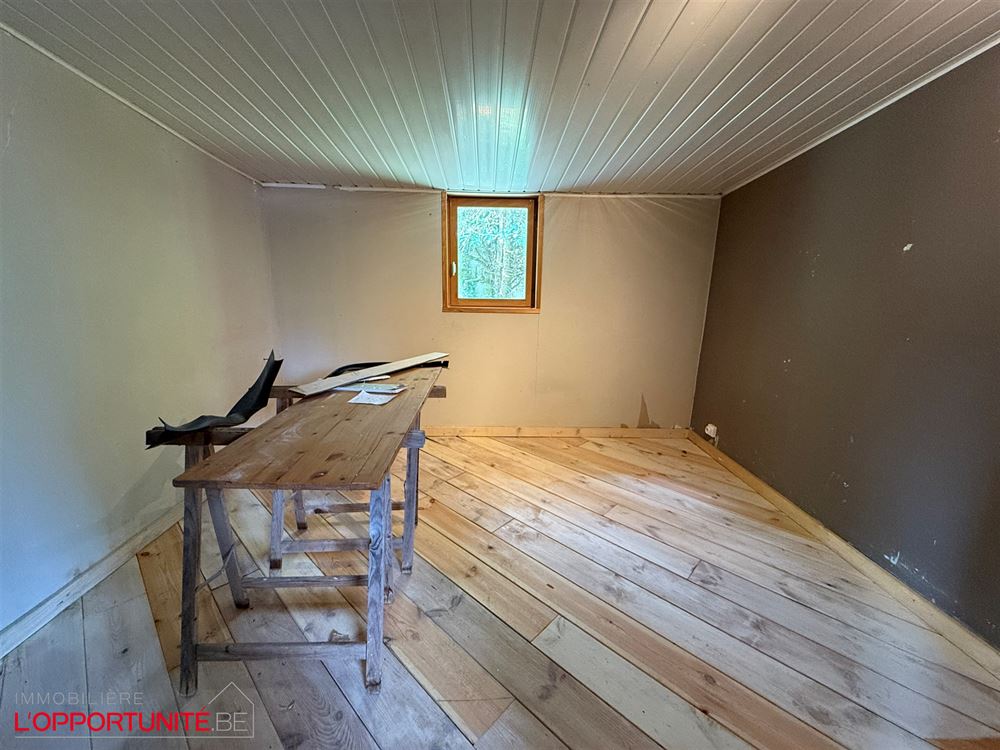 Splendide habitation de vacances type caravane, deux chambres, terrasse, jardin, possibilité d'acquerir en sus un terrain + autre caravane, voir photos apd de la num 13.