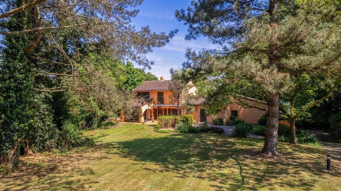 villa