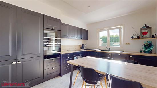 Magnifique maison de 2009 PEB A. Electricité conforme 2033. 19 panneaux. 3 chambres, grenier, jardin SUD et garage.