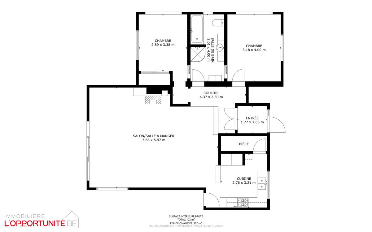 Belle maison 4 facades en bel étage inversé, deux chambres, magnifique jardin.