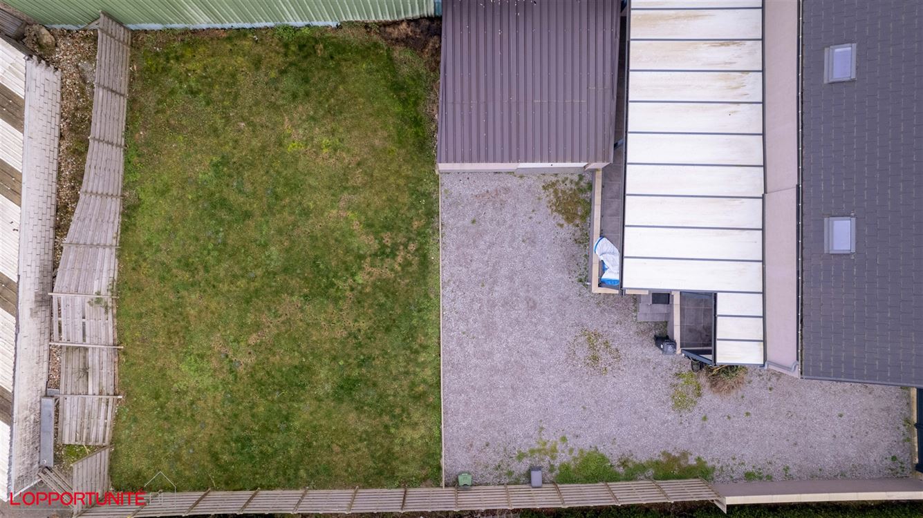 3 Façades Entité très calme
