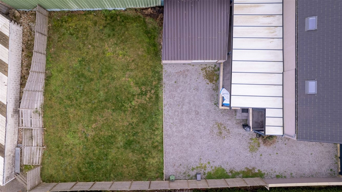 3 Façades Entité très calme