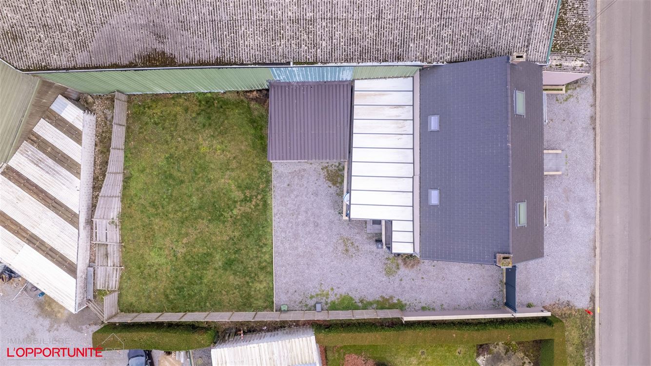 3 Façades Entité très calme