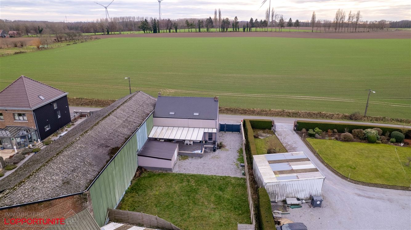 3 Façades Entité très calme