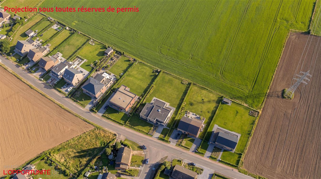 Terrain à bâtir plat