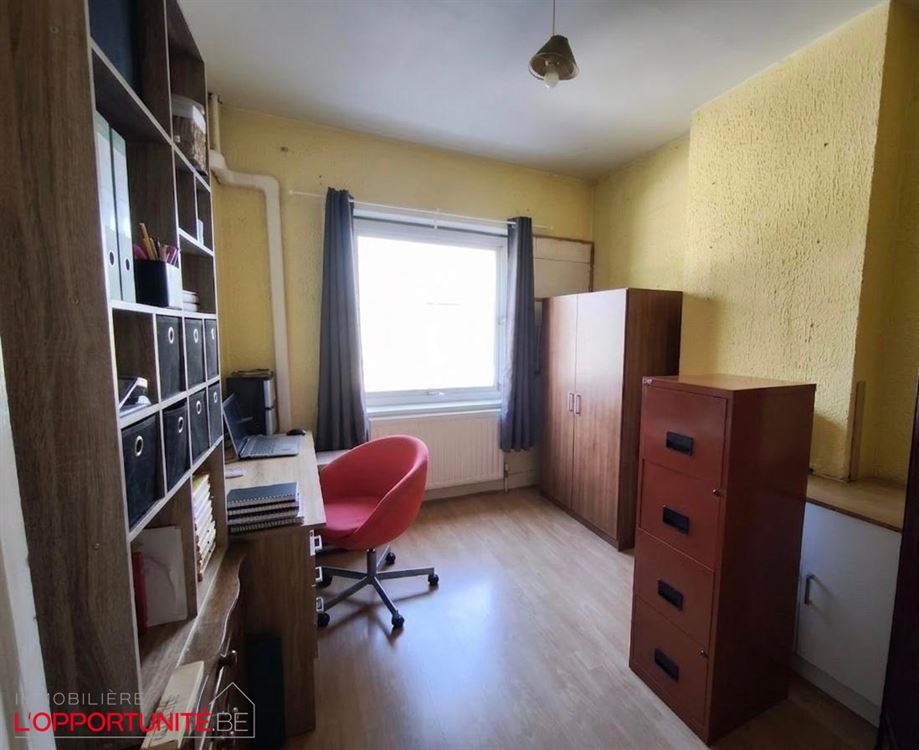 Belle maison 6 ch, 2 adresses, 2 garages, 2 parking, jardin