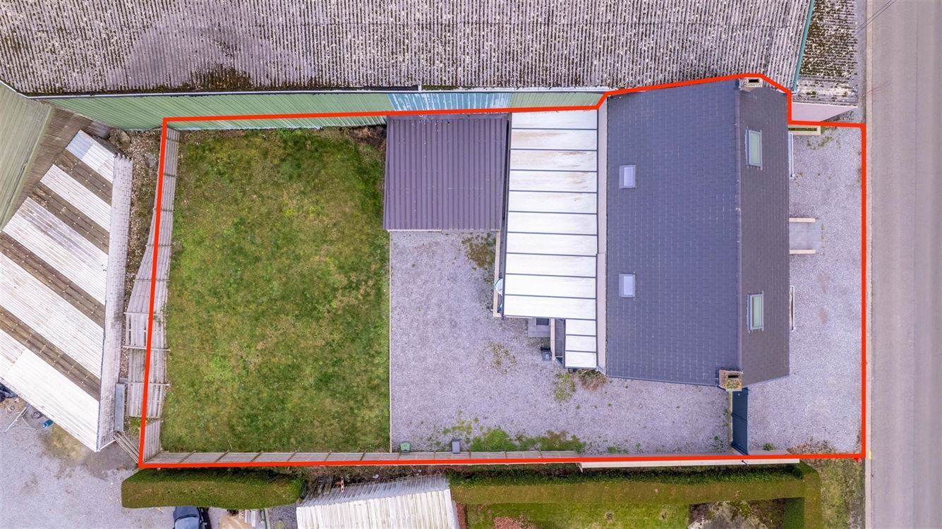 3 Façades Entité très calme
