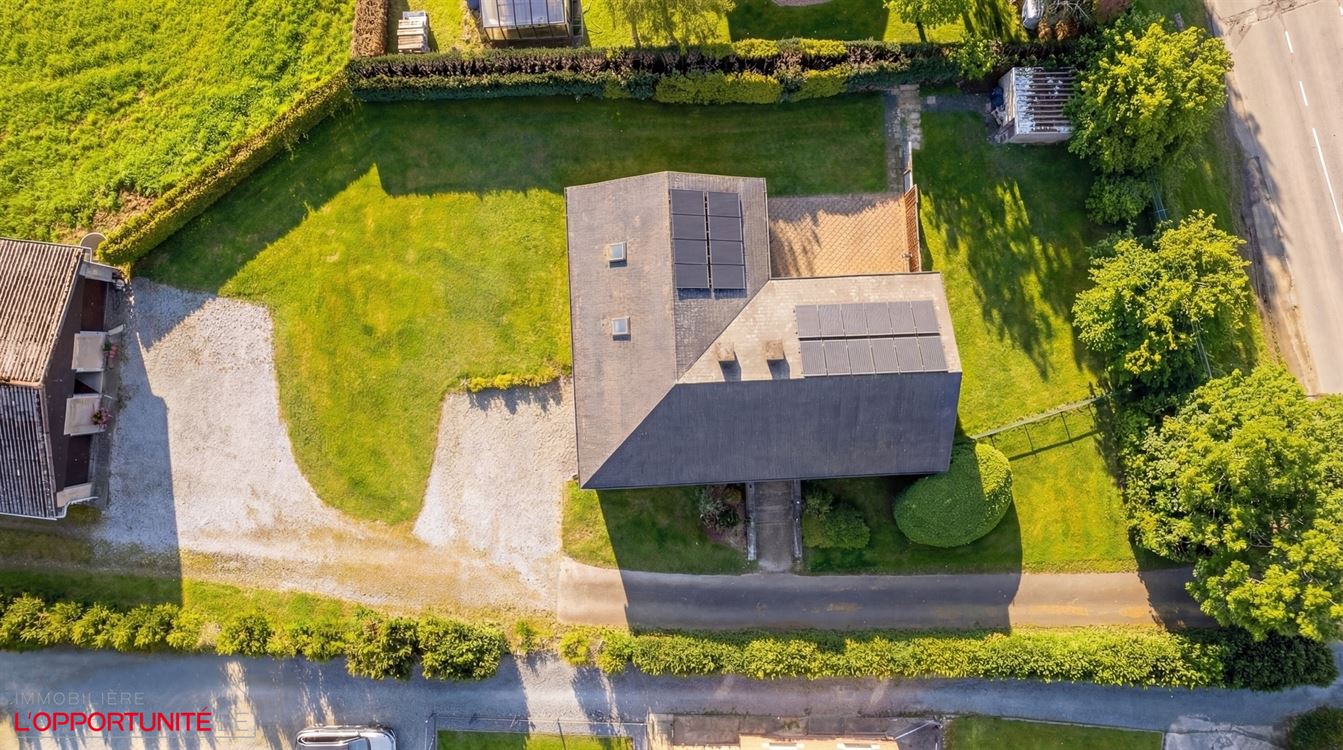 villa de plain pied + Entrpôt + terrain agricole