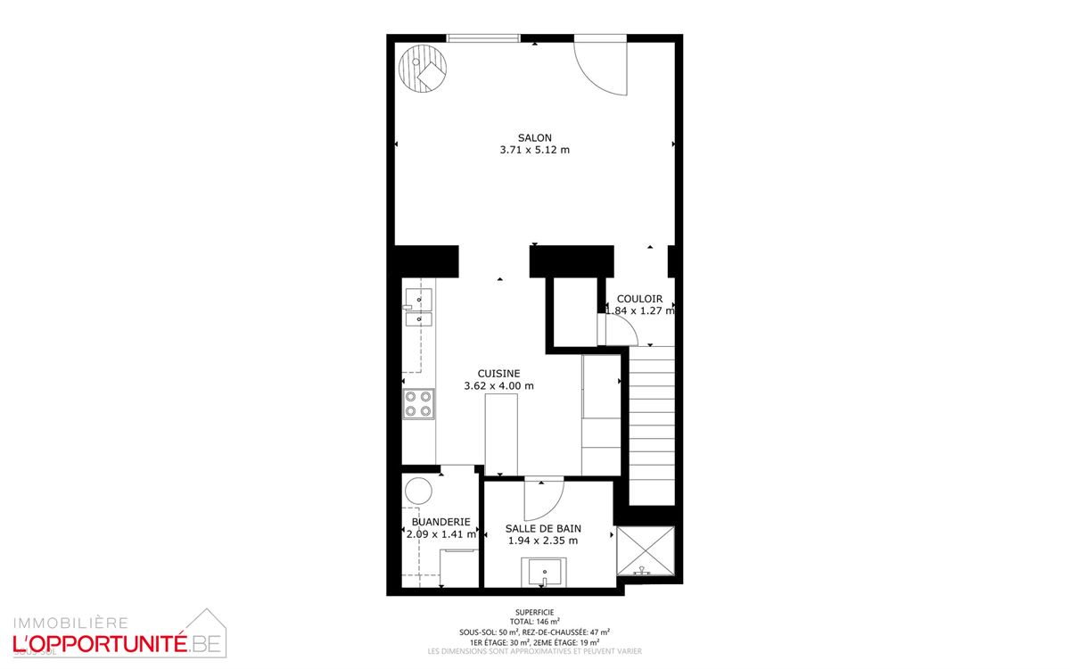 Belle maison 4 chambres, elec conforme, jardin et garage avec accès arrière.